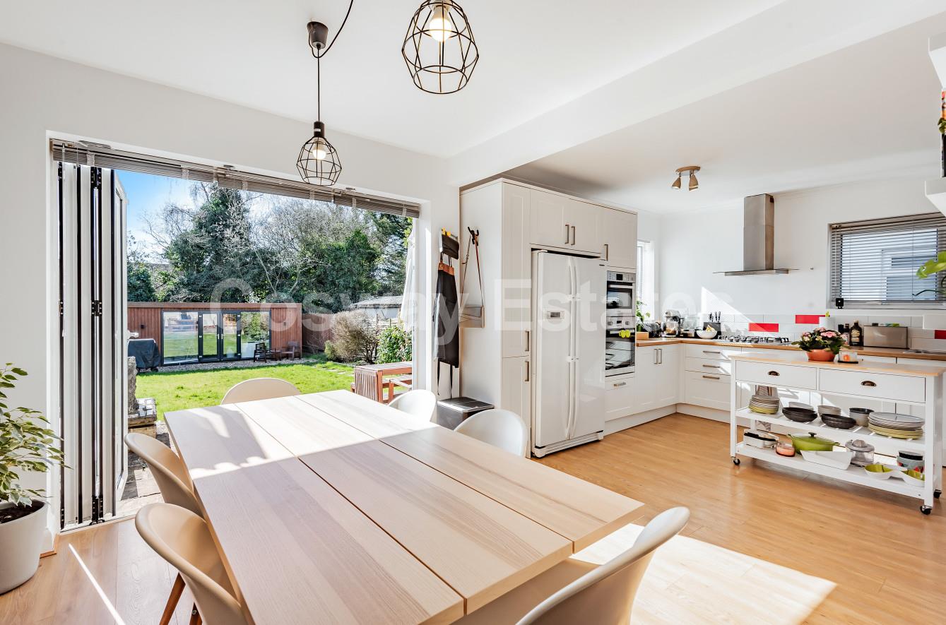 Hale Drive, Mill Hill